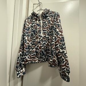 Camo half zip